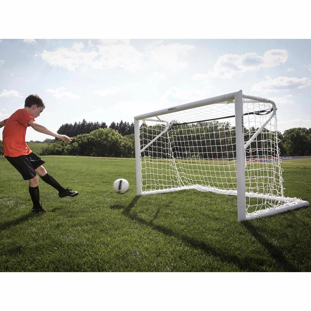 Kwik Goal 4'x 6' Deluxe European Club Soccer Goal, 2B3001 3 Kwik Goal 4'x 6' Deluxe European Club Soccer Goal, 2B3001 - Image 3