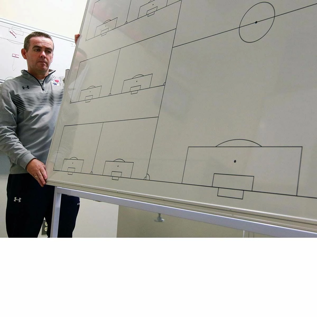 Kwik Goal 18B1101 Large, Wheeled Soccer Dry Erase Board 3 Kwik Goal 18B1101 Large, Wheeled Soccer Dry Erase Board - Image 3